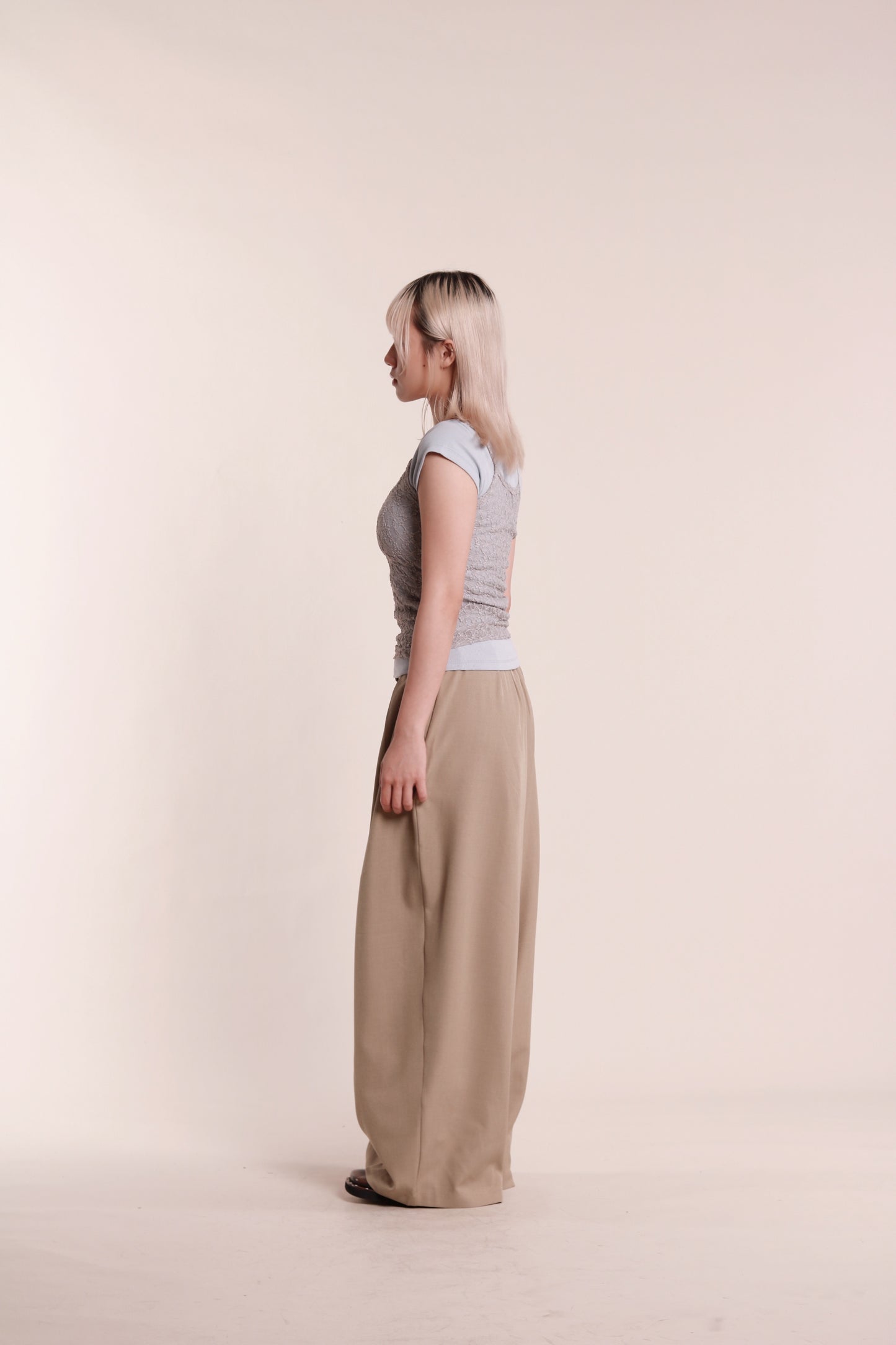 Mesh Sleeveless Top (Grey)