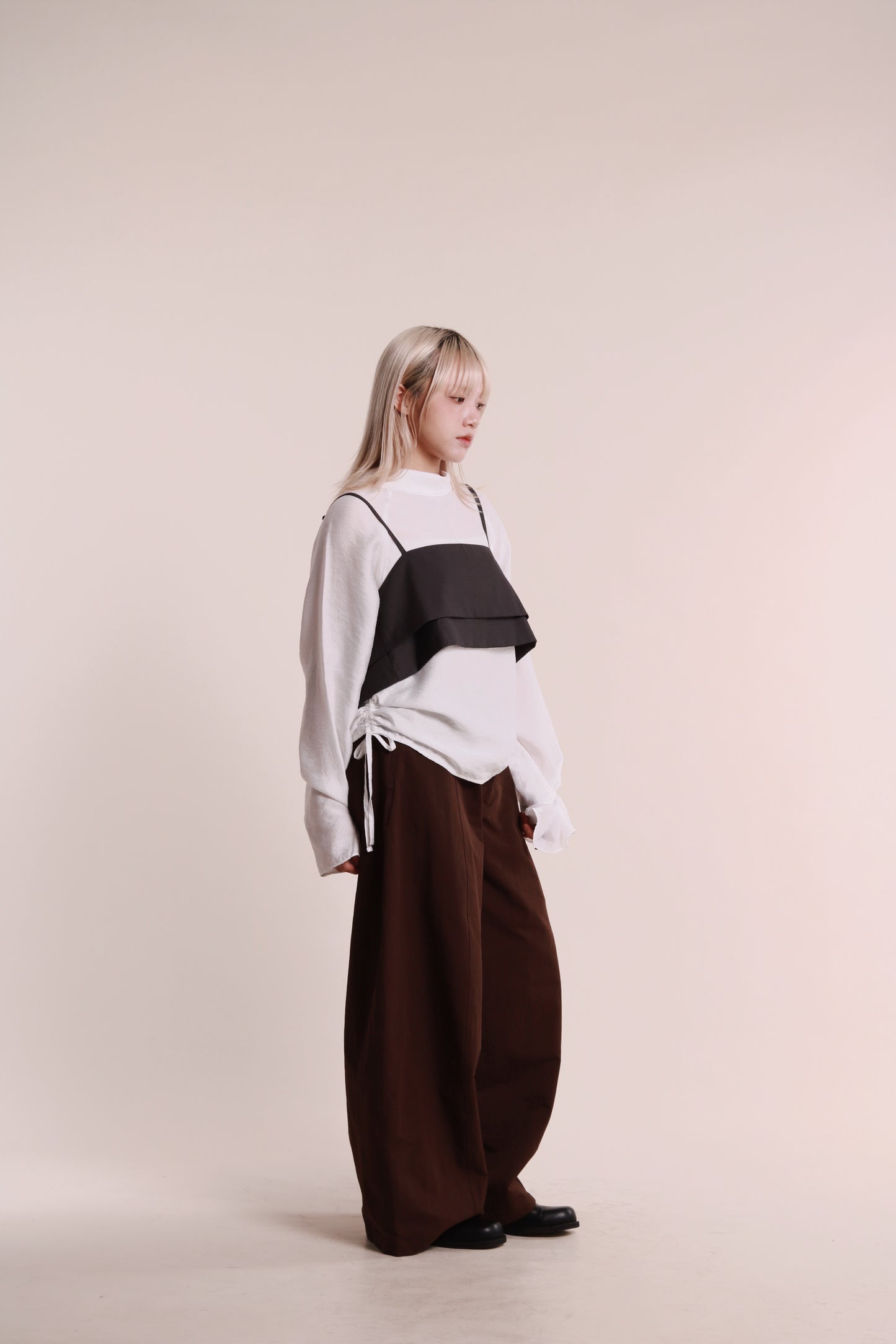 Doll Gathered Blouse (White)