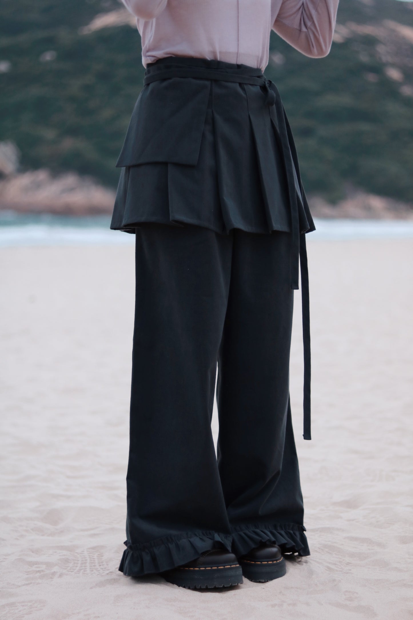 Layered Ruffle Pants (Charcoal)