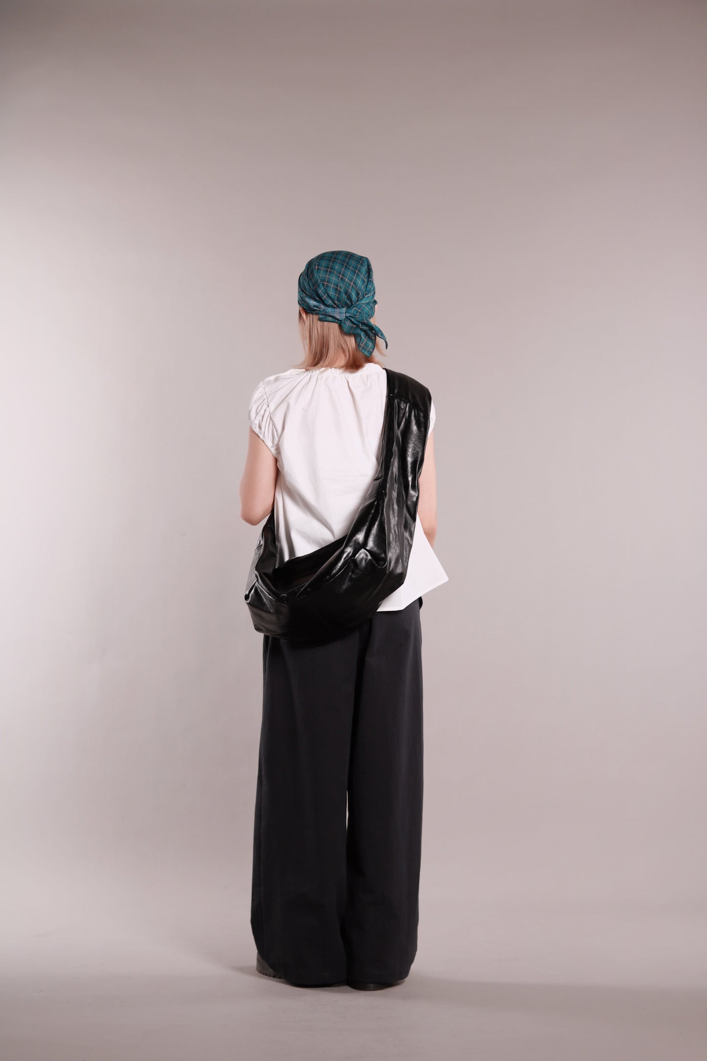 Messy Luna Bag (Black/Brown)