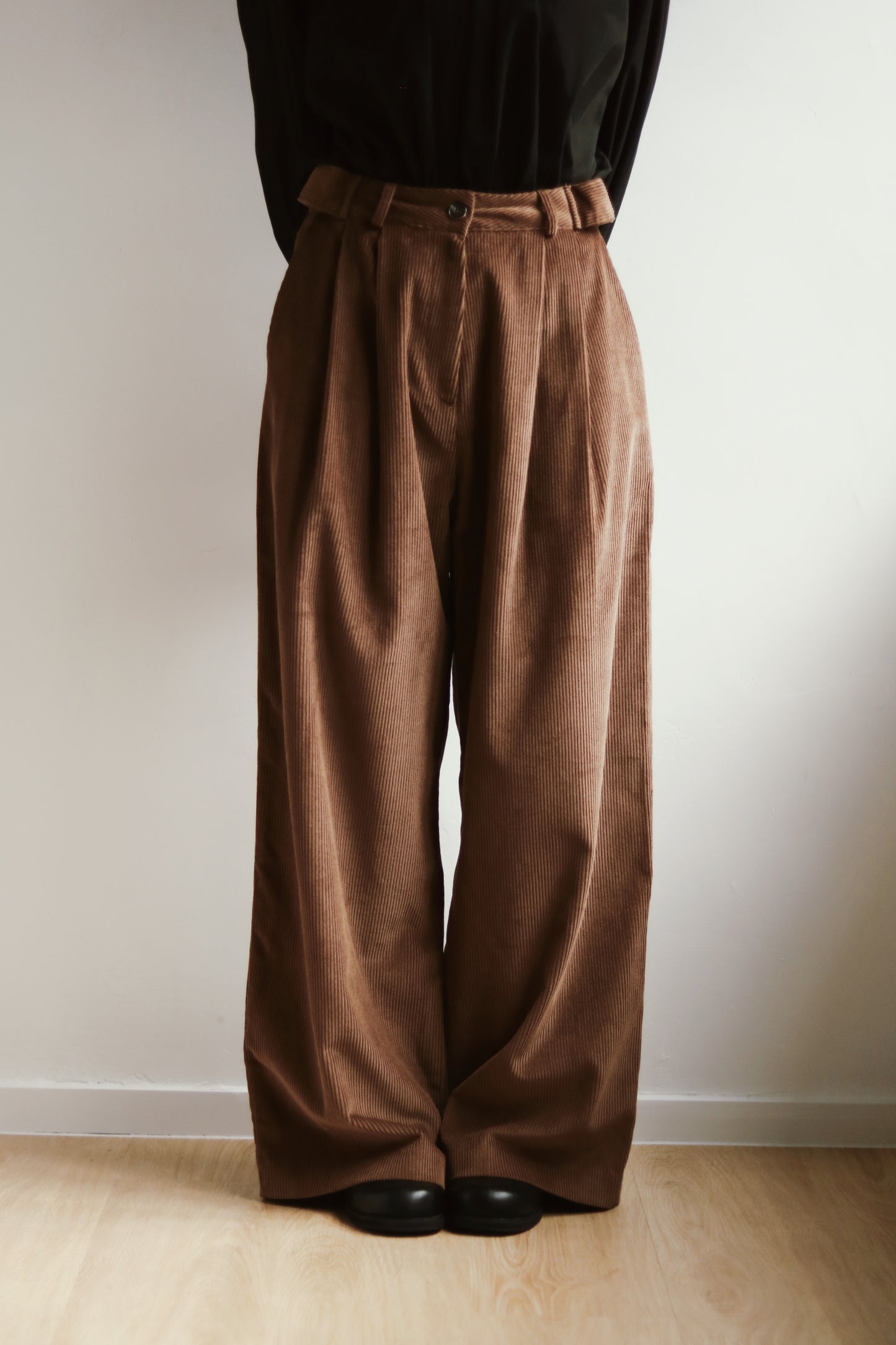 Corduroy Pants (Brown)