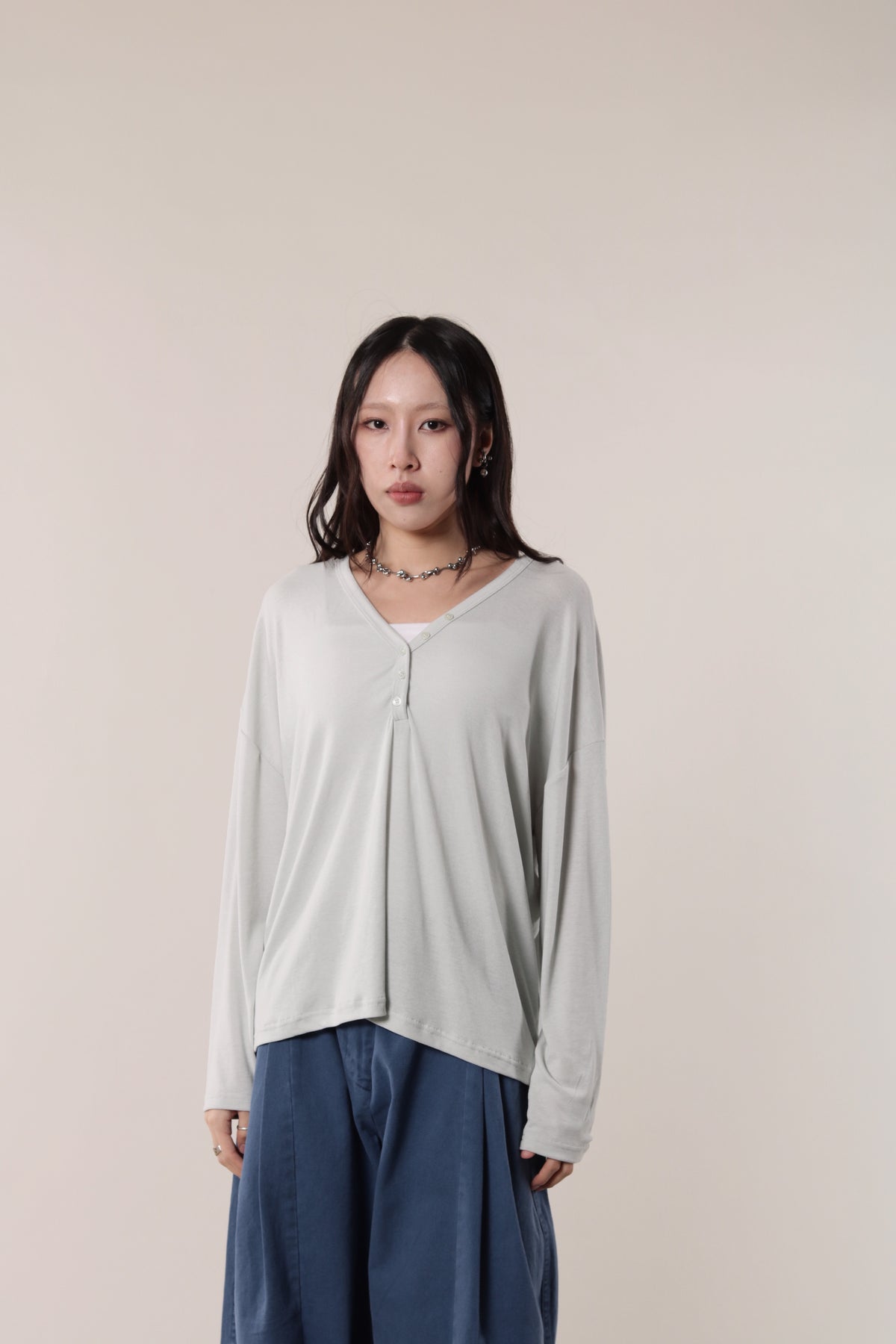 Lazy Button Long Tee (Mint Grey)
