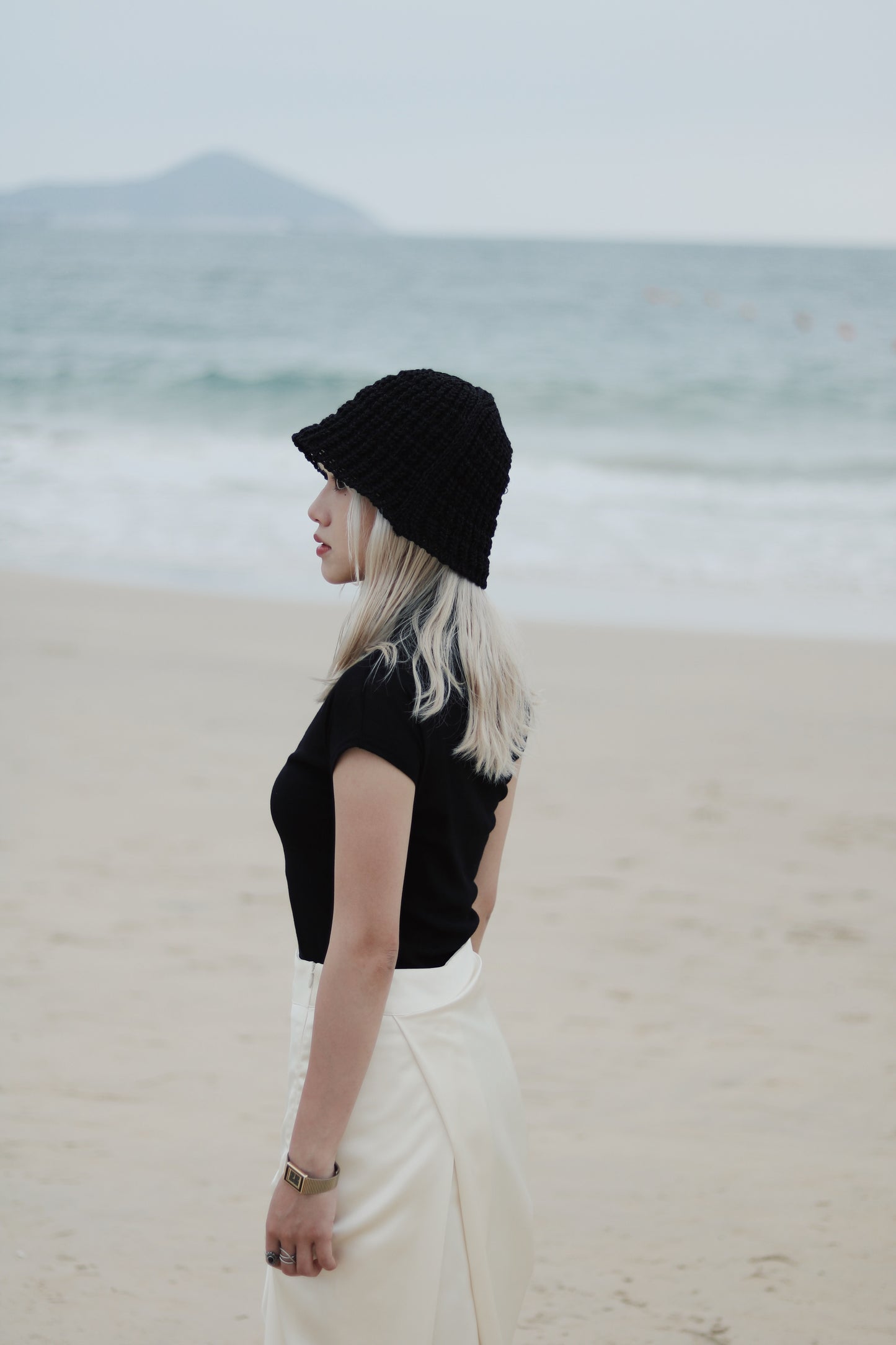 Cap Sleeve Mock Neck Top (Black)