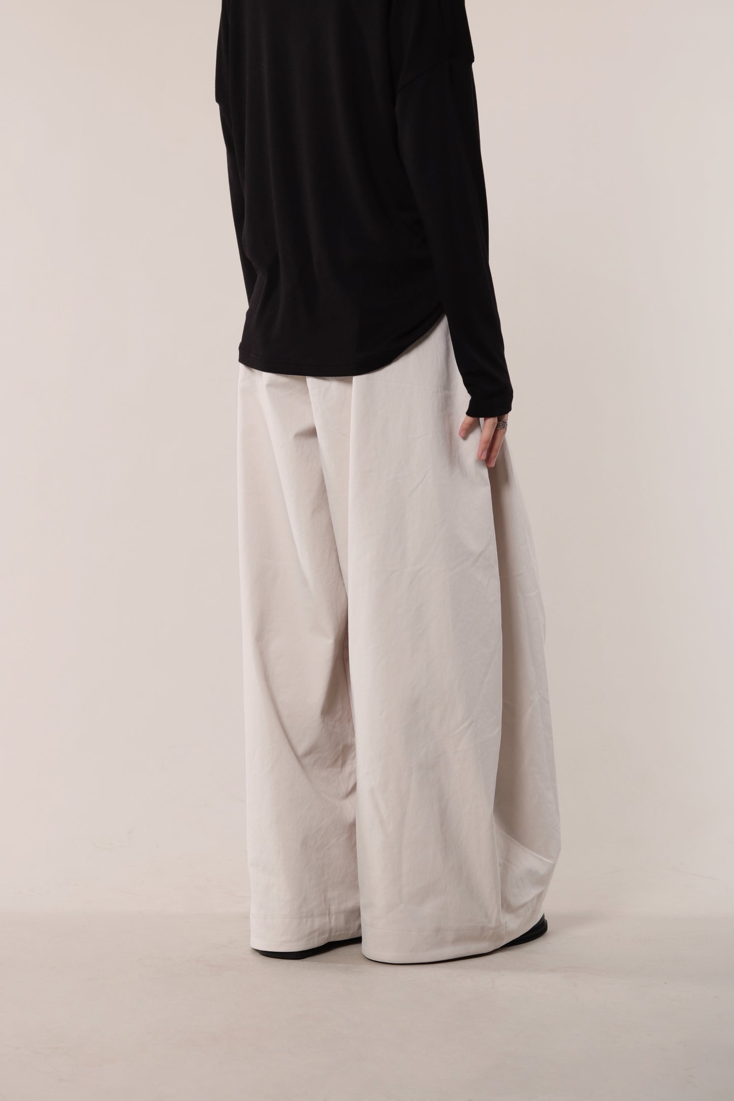 Ari Pants (Light Beige)