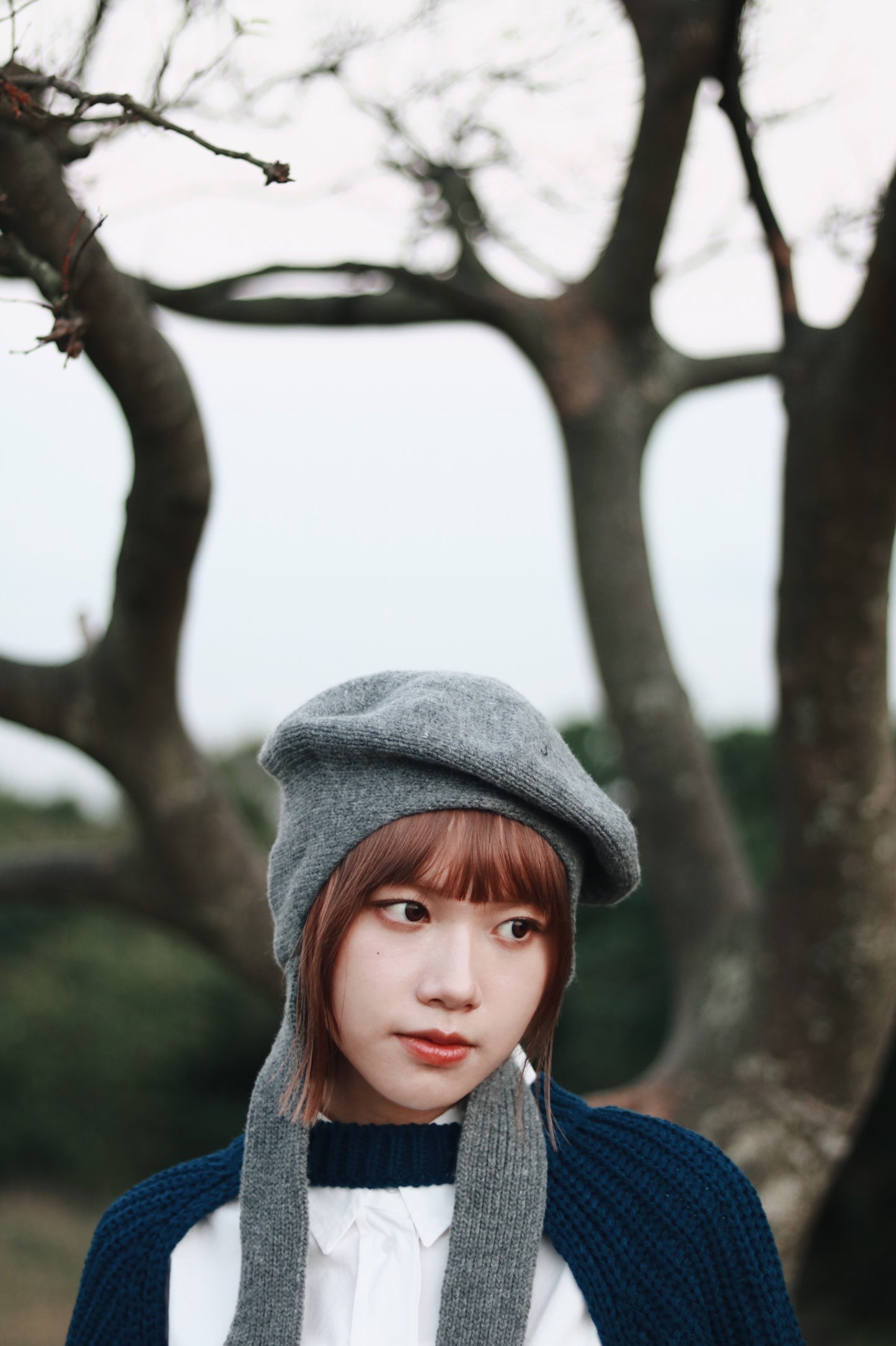 Doll Beret (Black/Grey/Red)