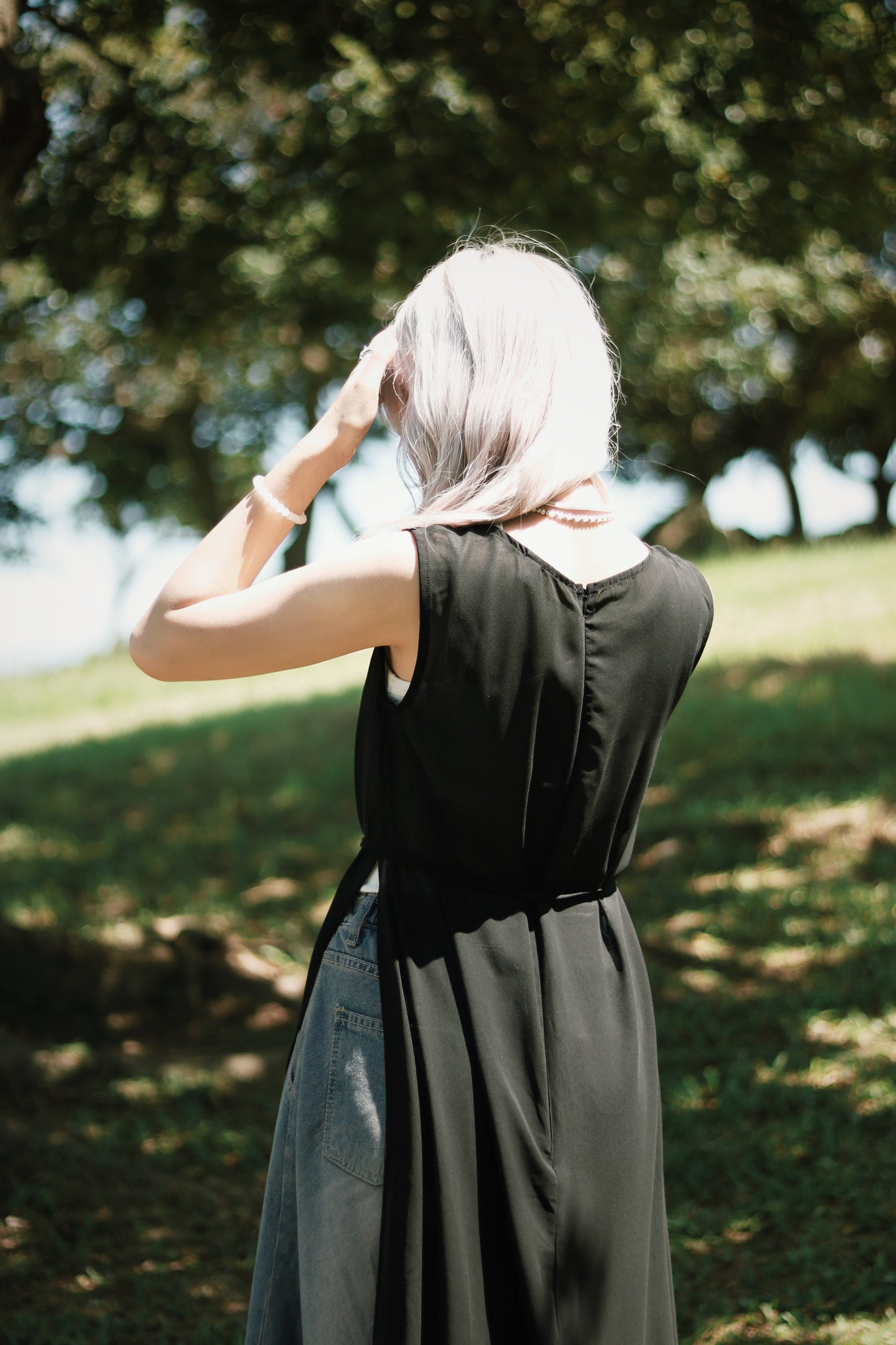 Double Slit Dress (Black)