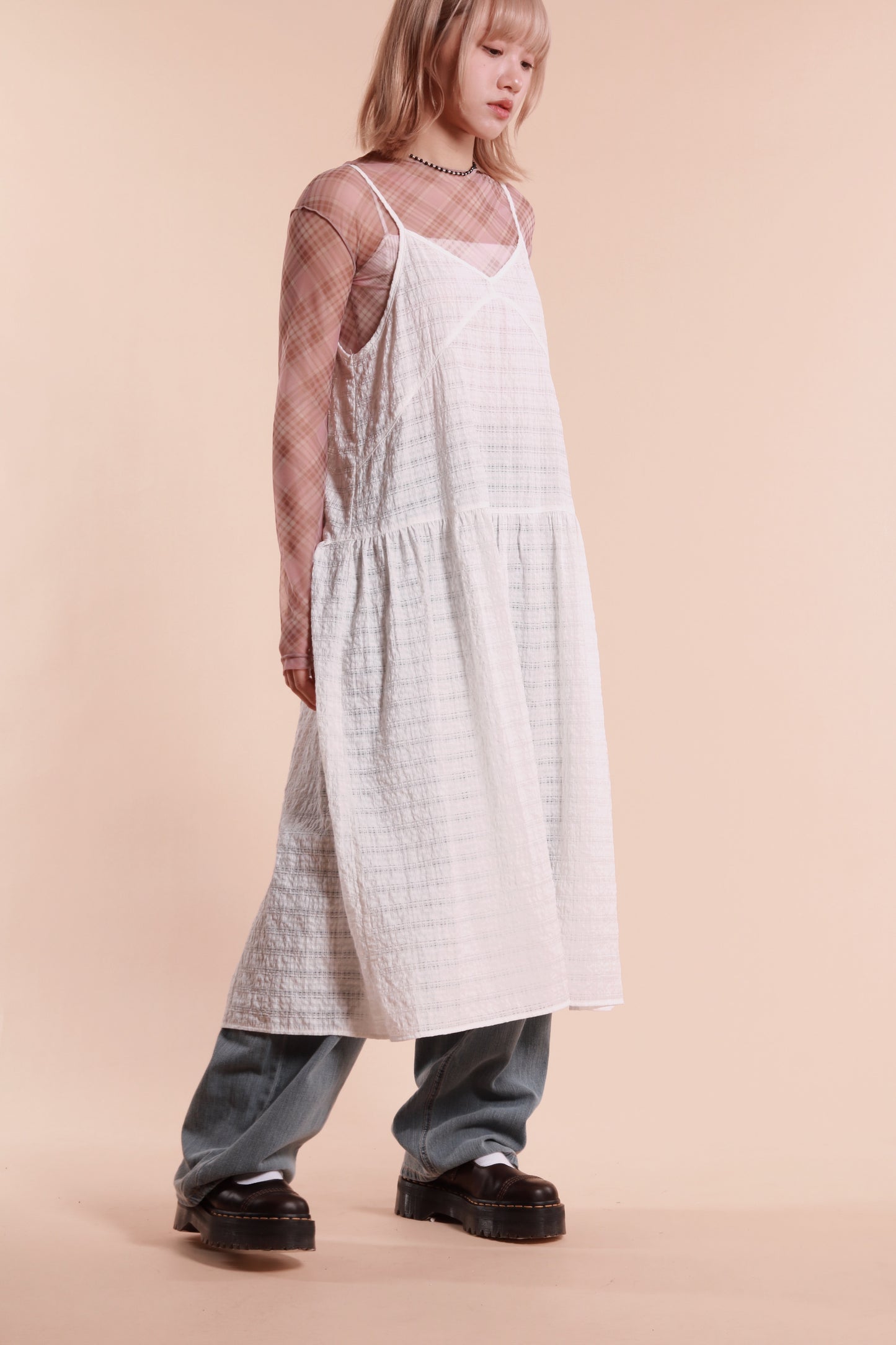 Textured Sleeveless Dress (White)