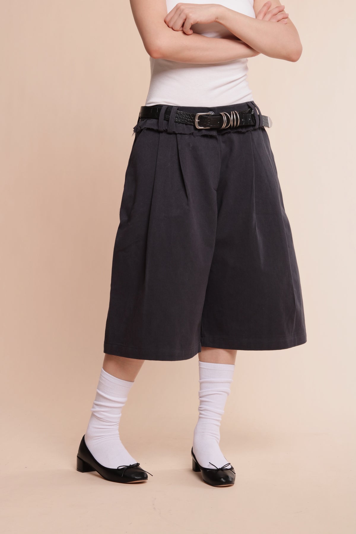 Ruffle Shorts (Navy)