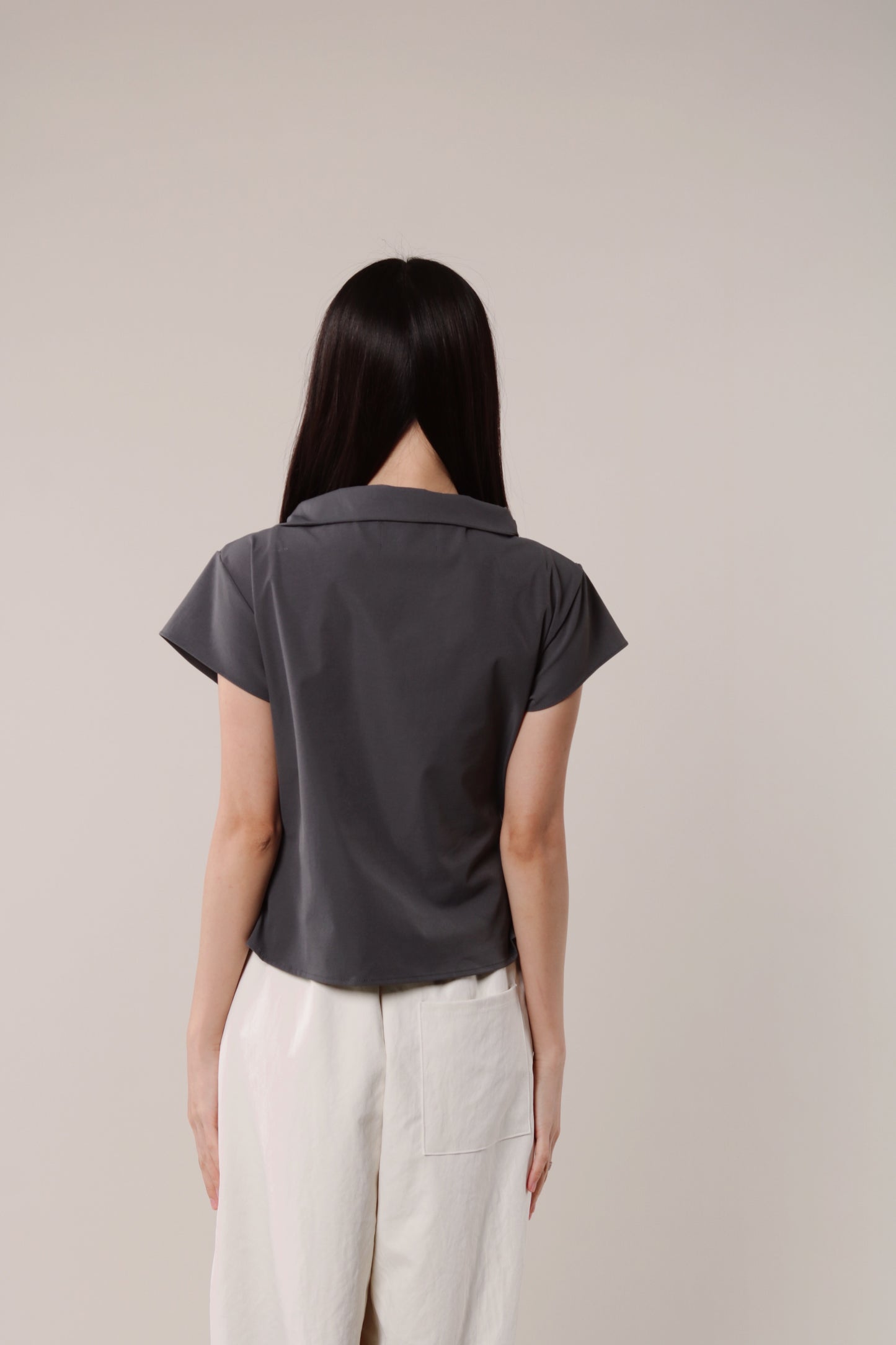 Barry Shirt (Charcoal)
