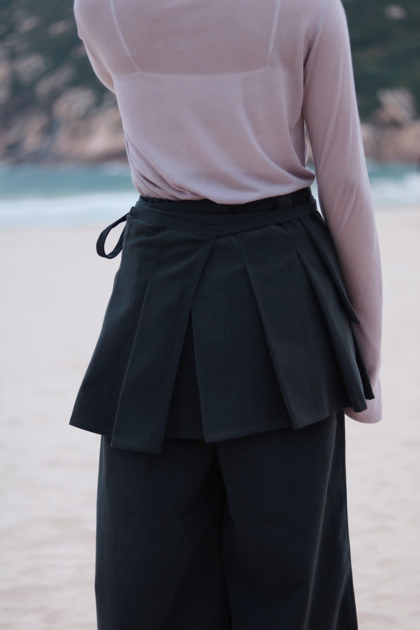 Layered Ruffle Pants (Charcoal)