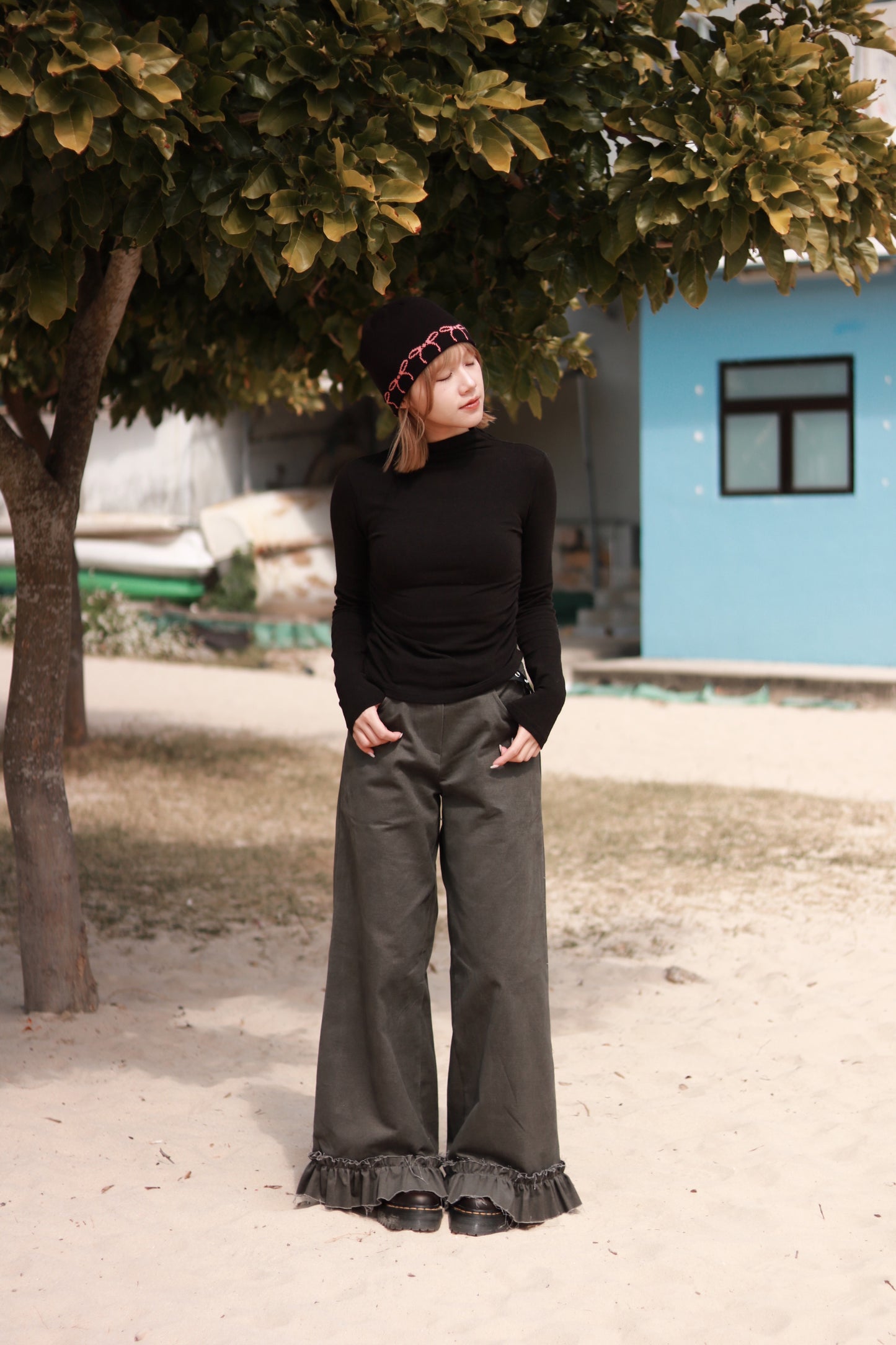 Spring Gathered Top (Black)