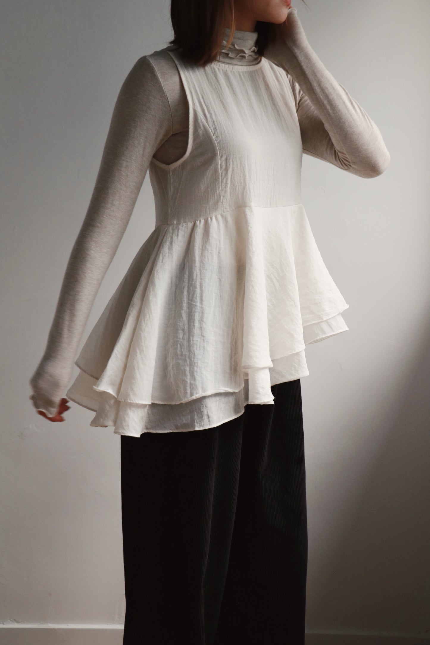 Ruffle Sleeveless Top (Ivory)