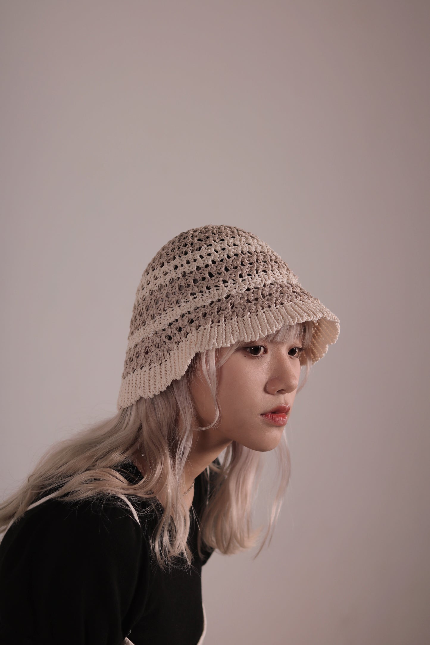Striped Knit Hat (Beige/Black/Purple)