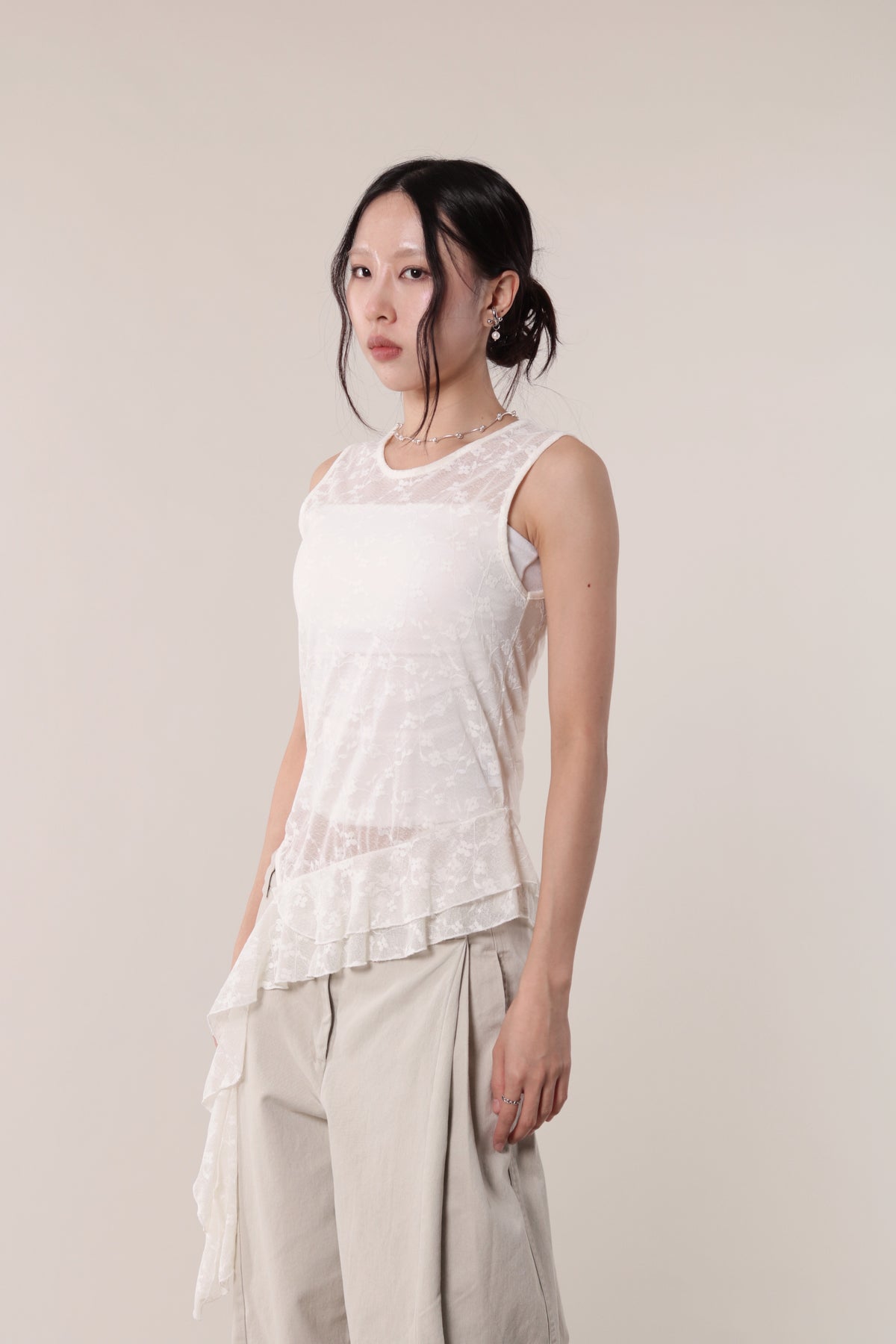 Mesh Flower Sleeveless Top (Ivory)