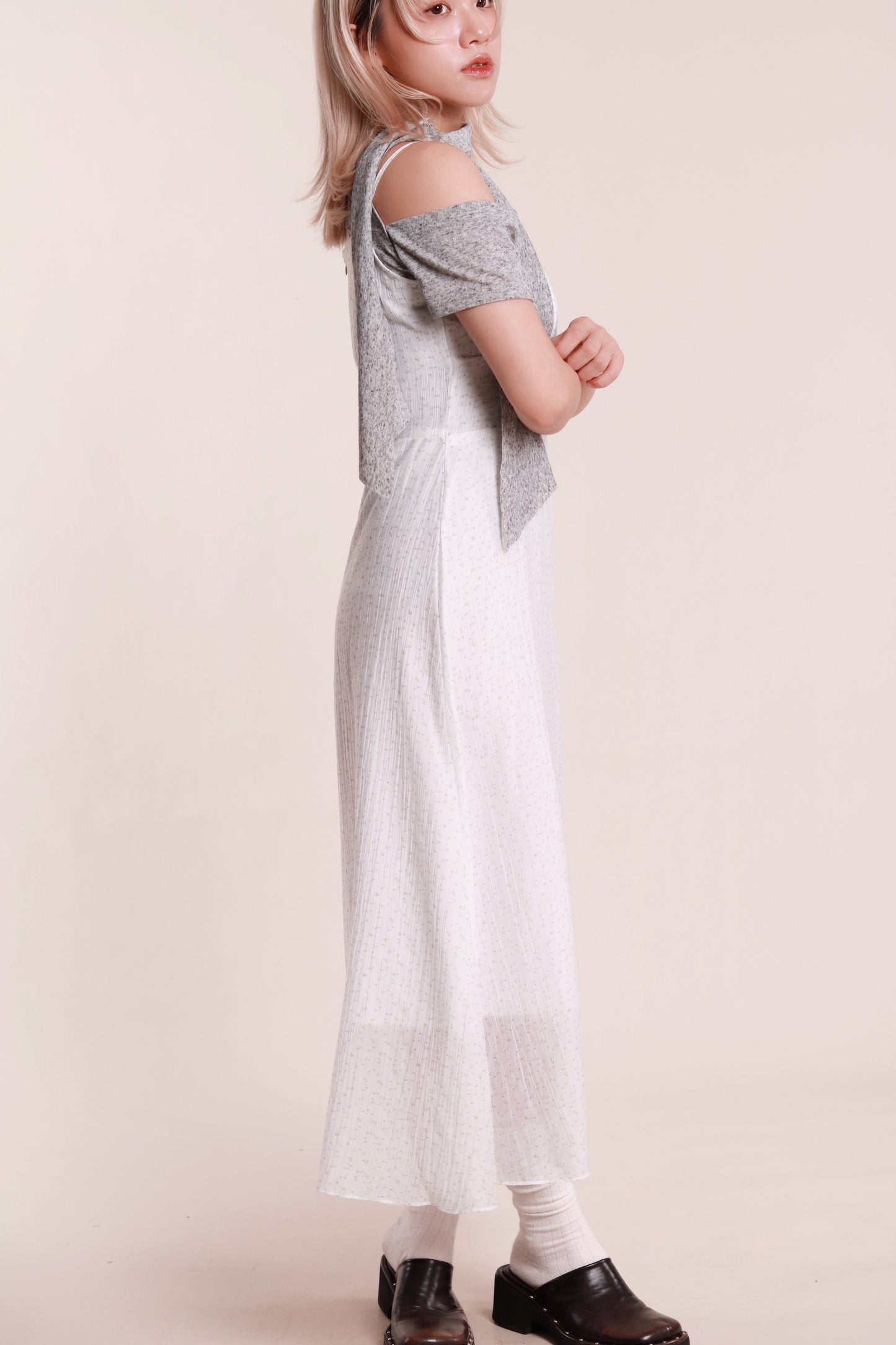 Floral Sleeveless Dress (White)