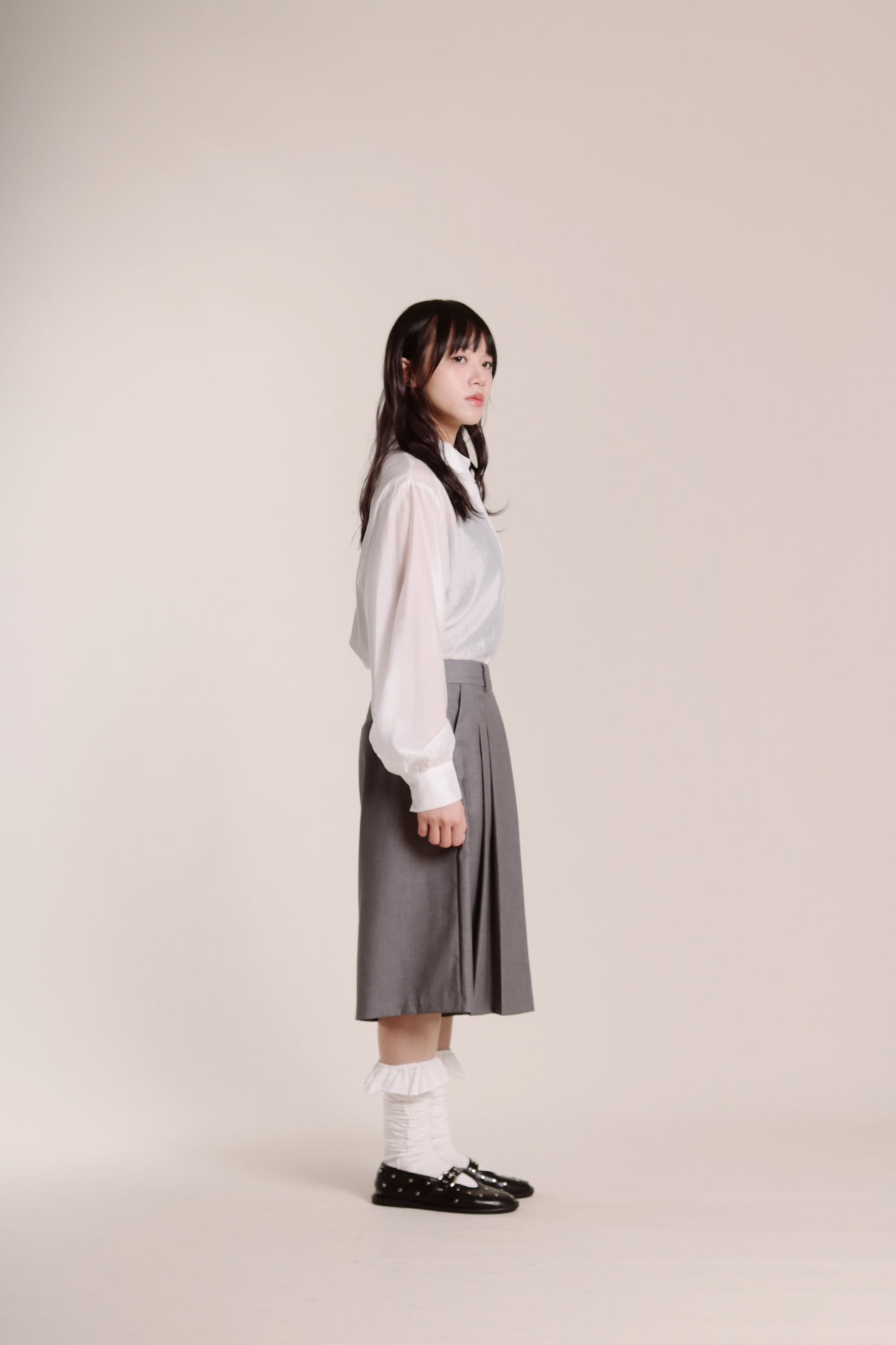 Layered Pleat Shorts (Grey)