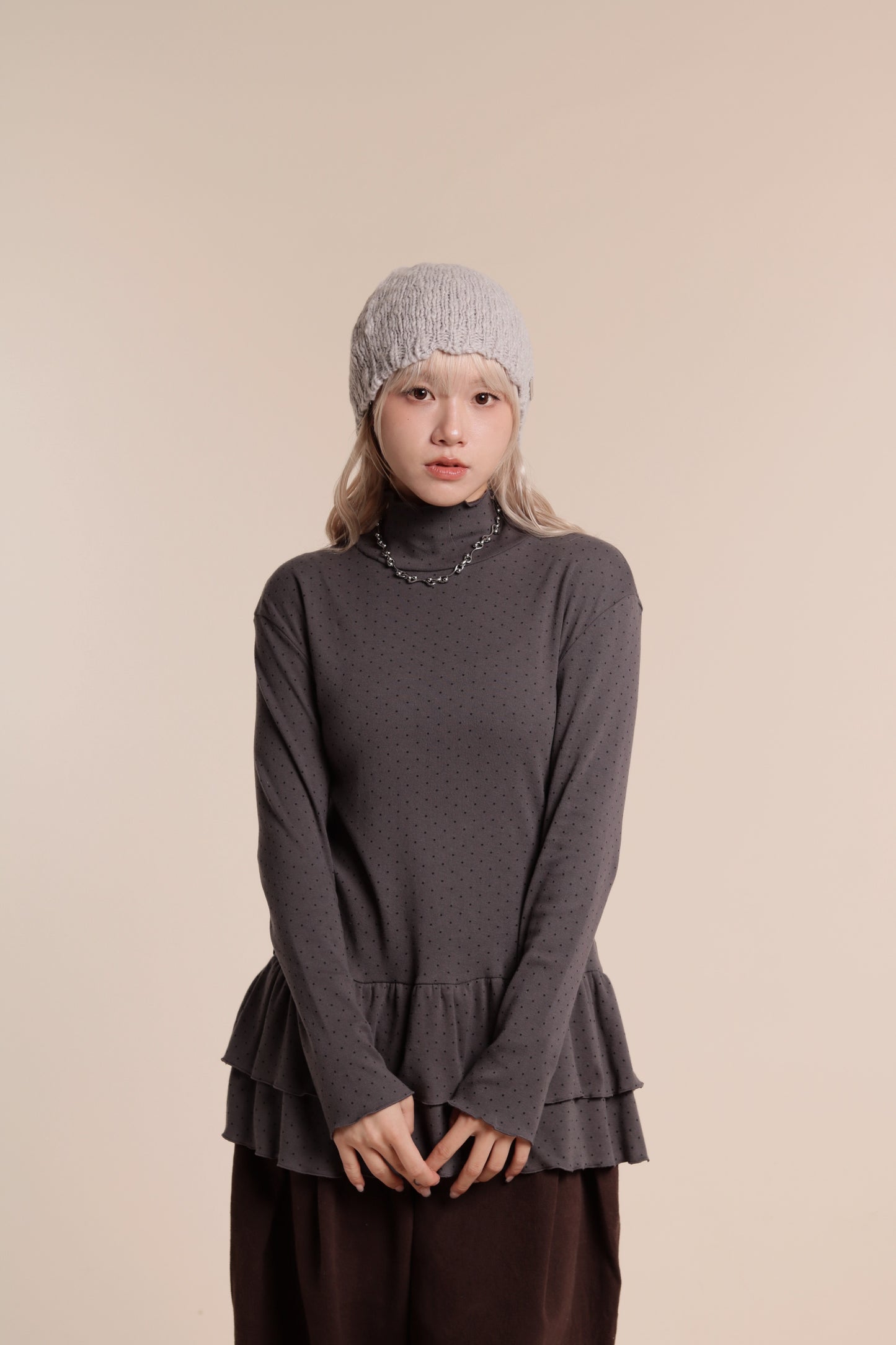 Knit Beanie (Light Grey)
