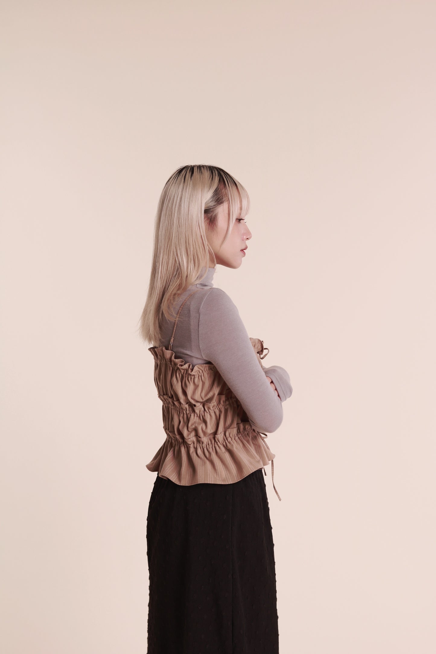 Gathered Ribbon Sleeveless Top (Beige)