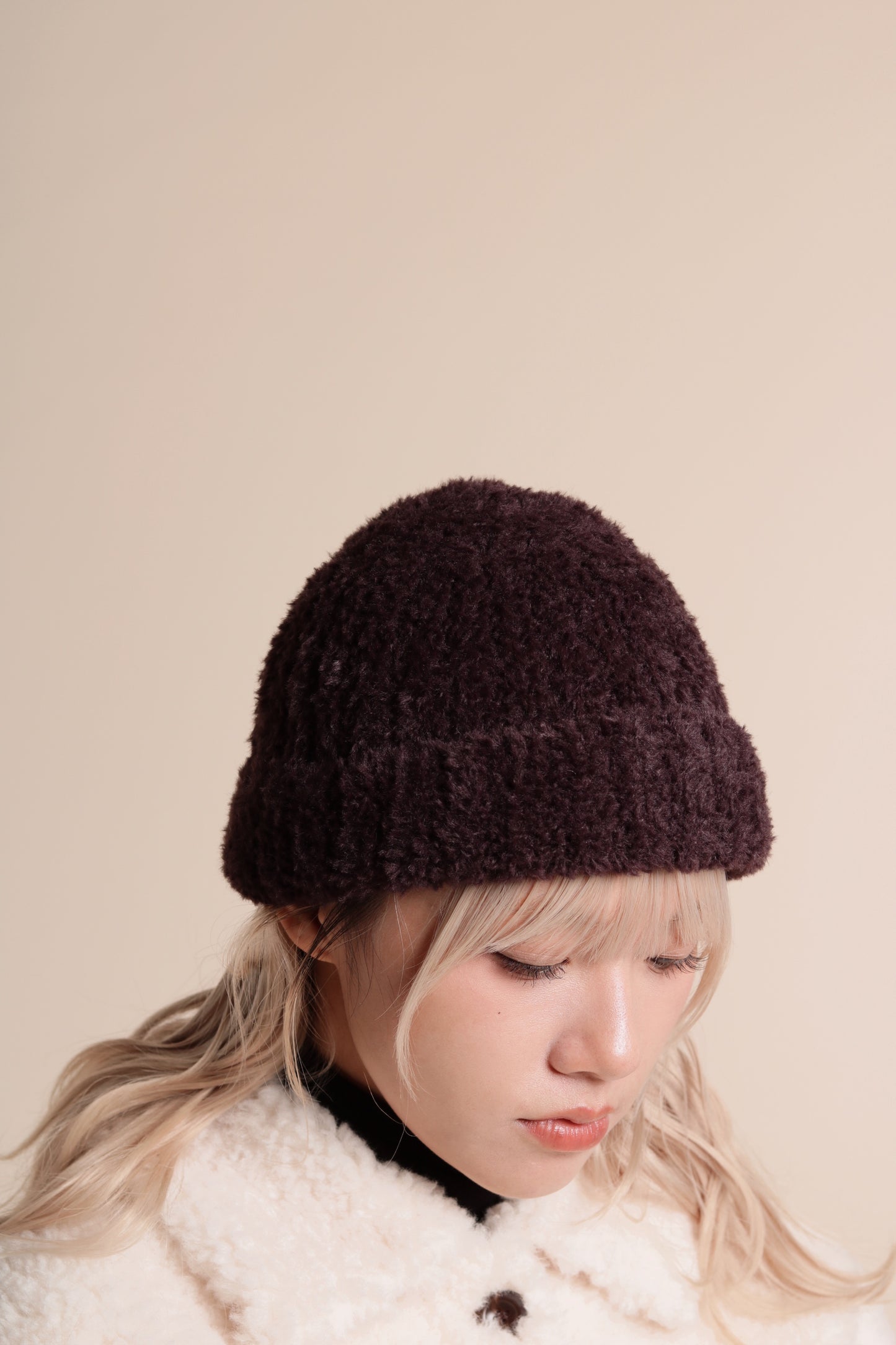 Momo Beanie (Brown)