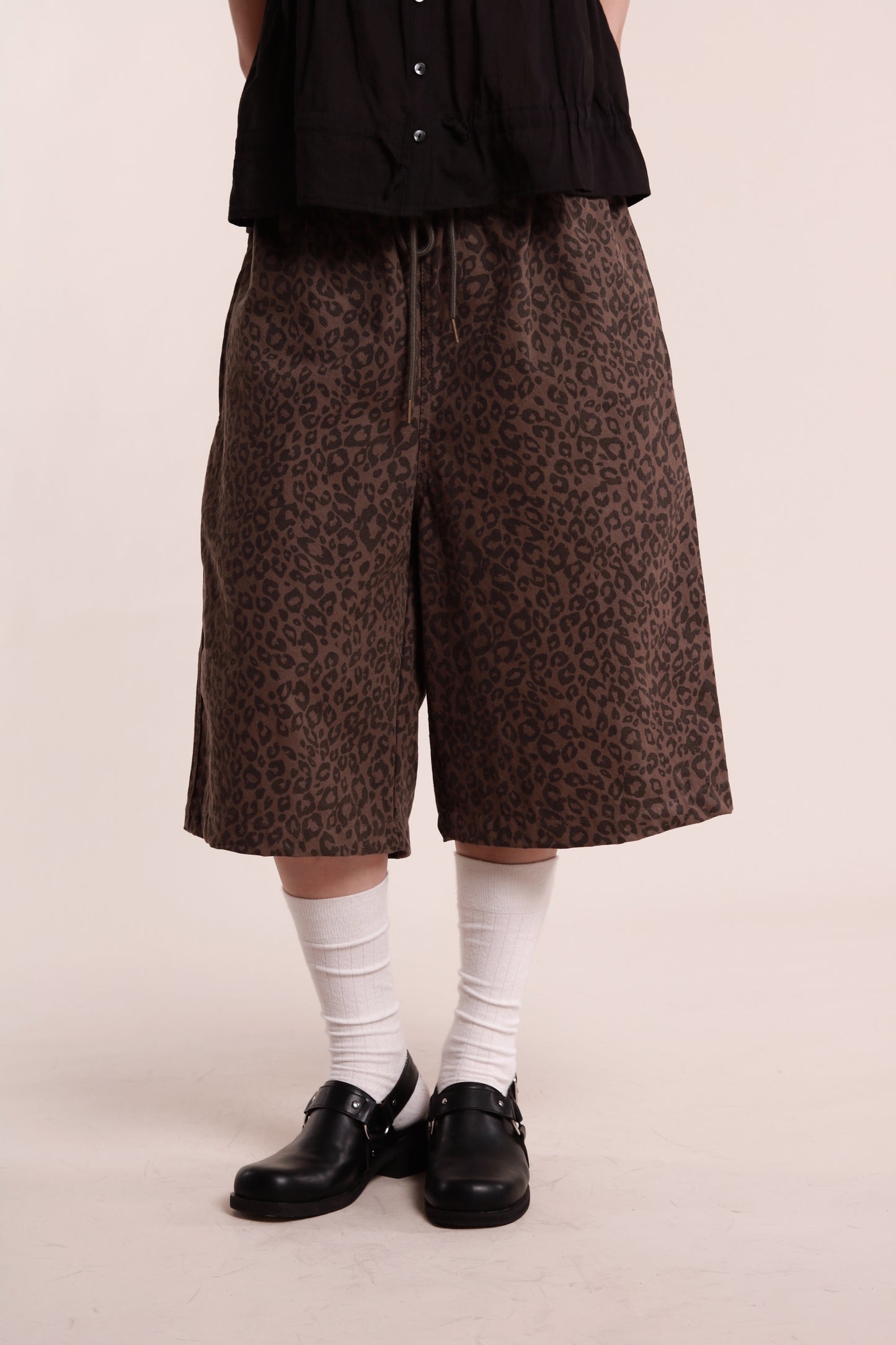Leopard Shorts (Brown)