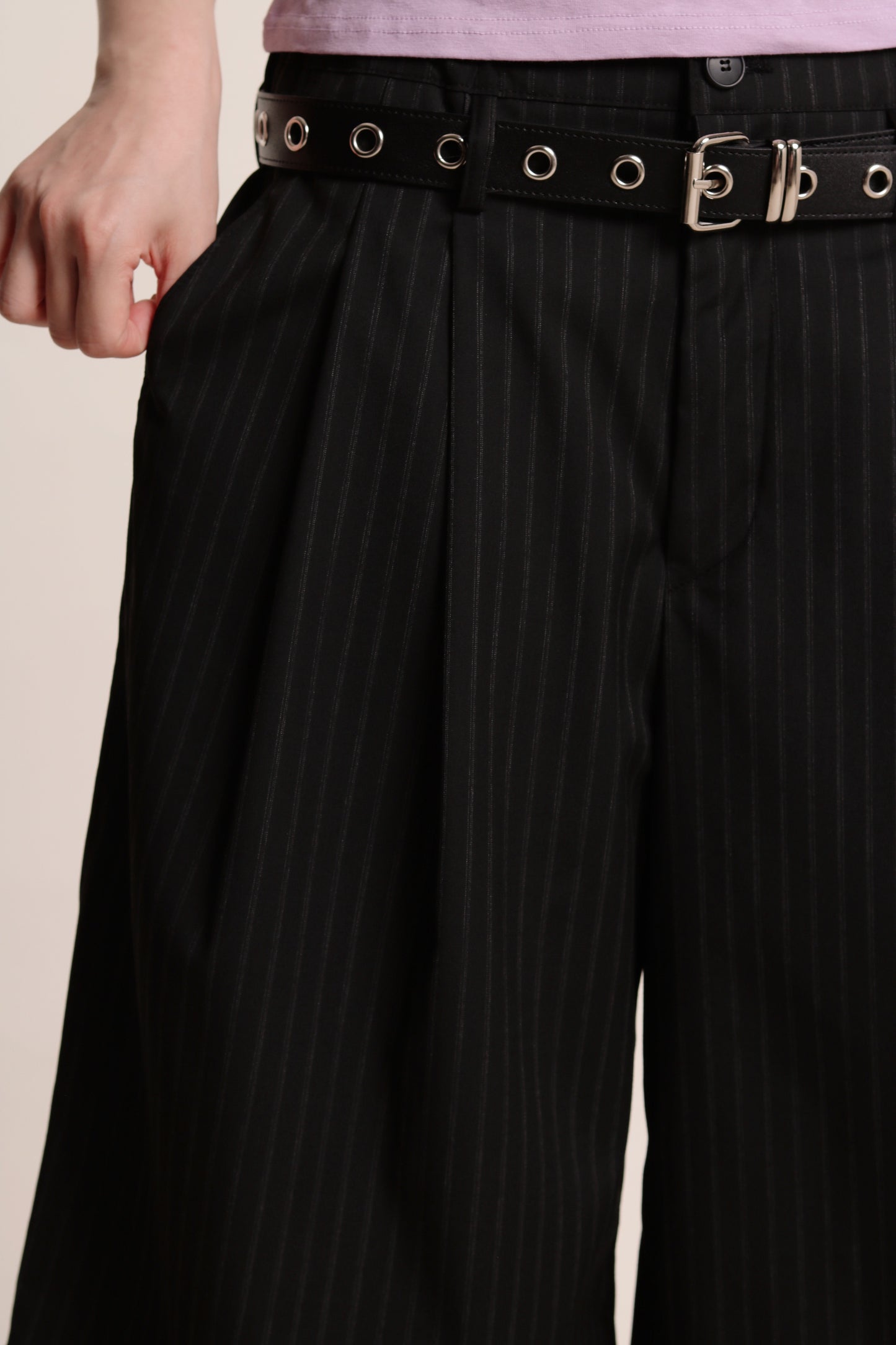 Avery Shorts (Black)