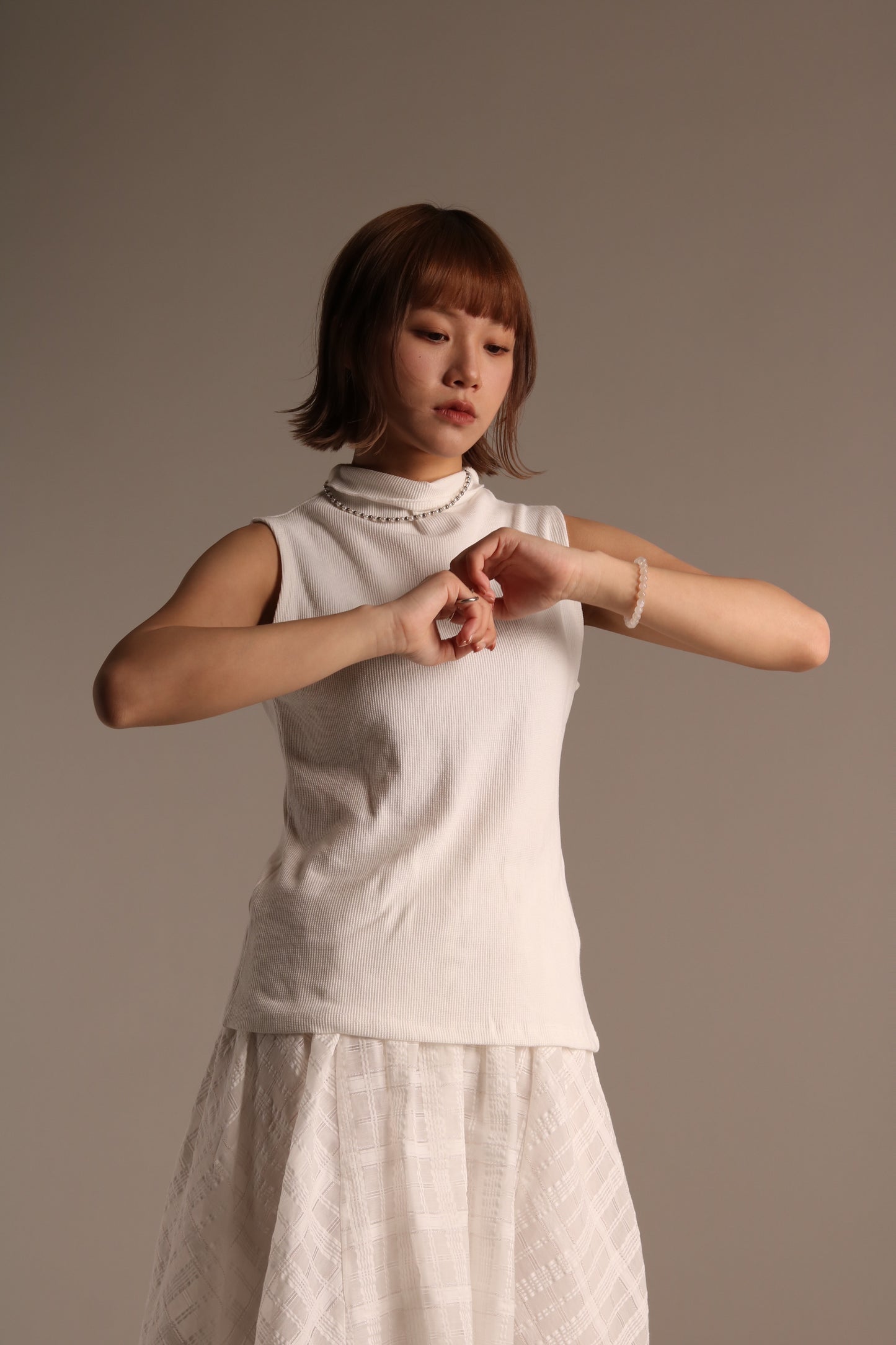 Ruffle Sleeveless Top (White)