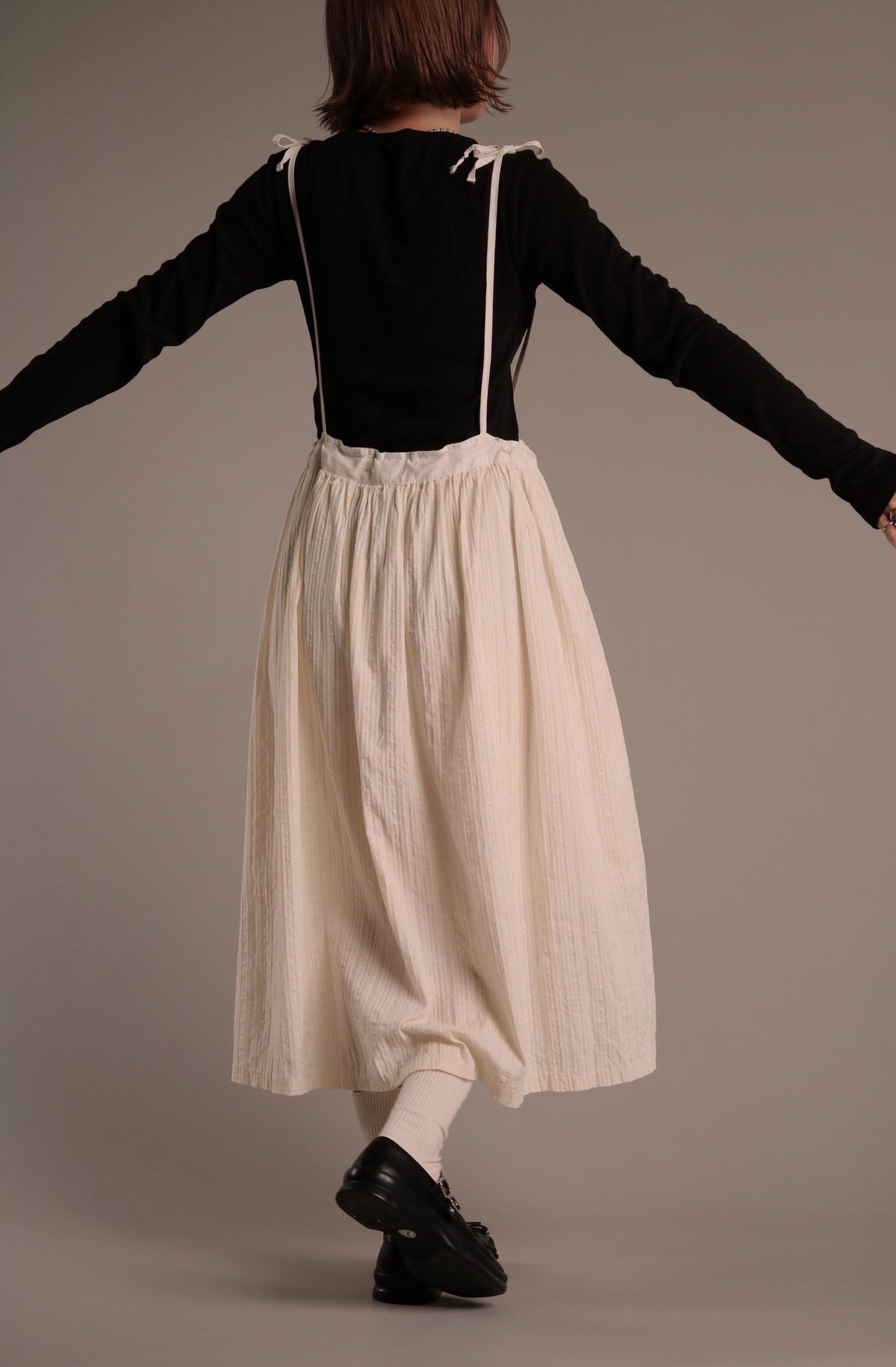 Spring Color Daily Top (Black)