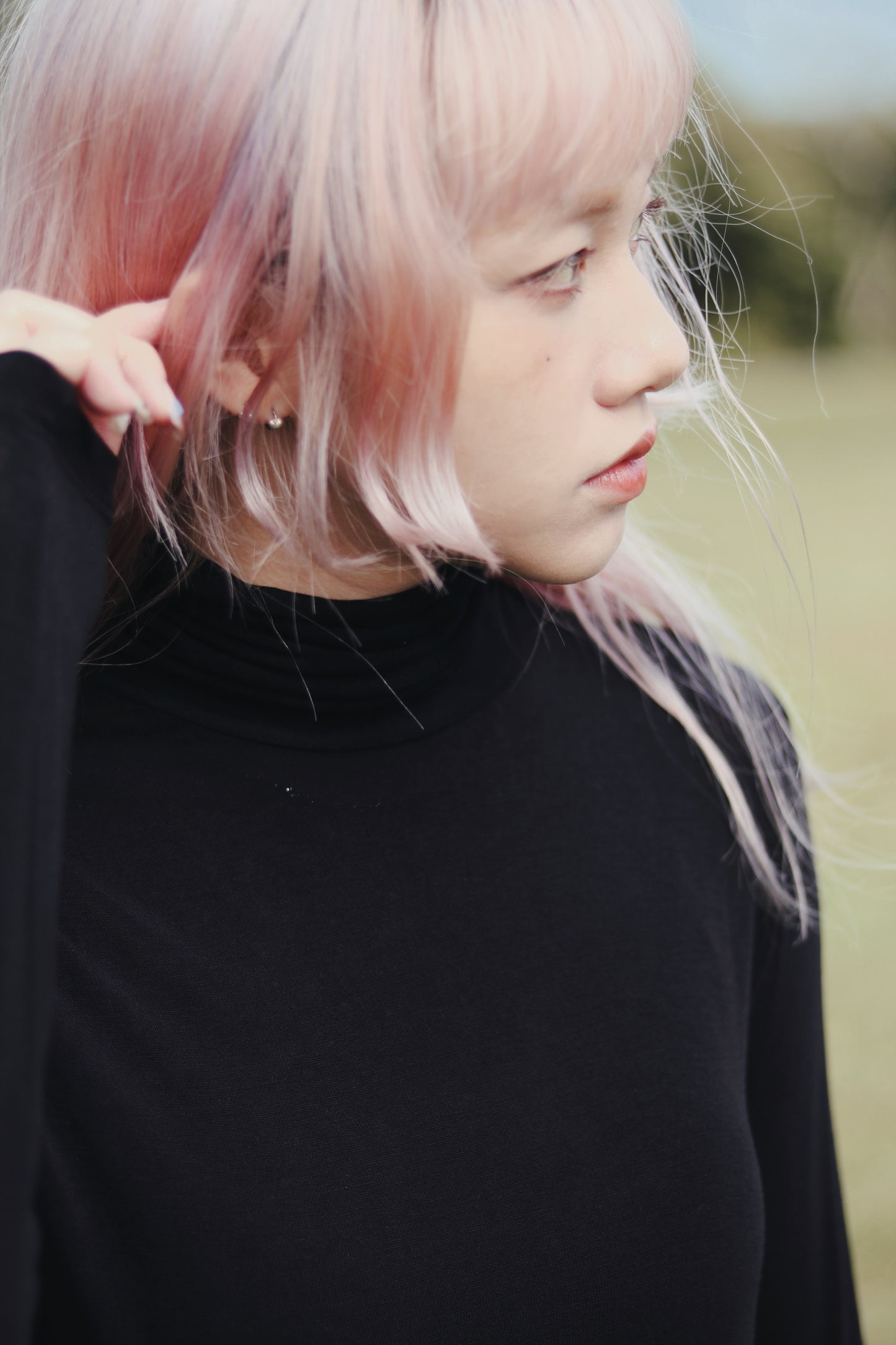 Winter Basic Tee (Black)