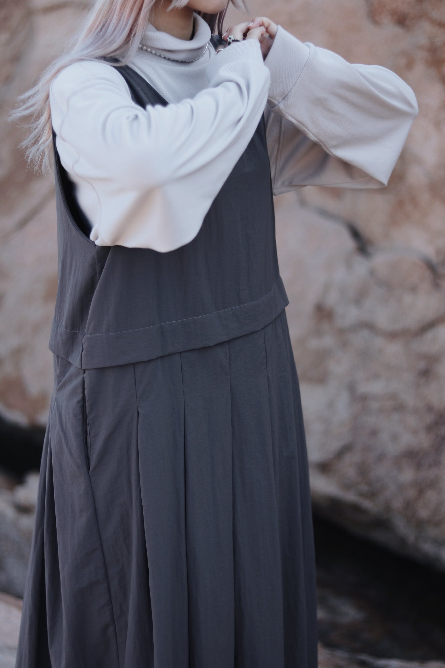 Doll Pleated Dress (Charcoal)