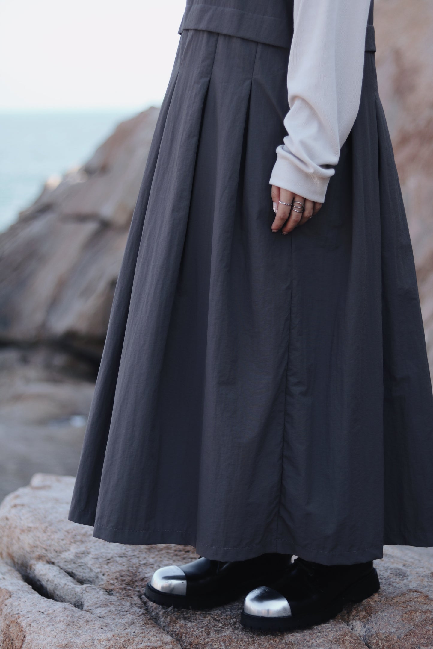 Doll Pleated Dress (Charcoal)