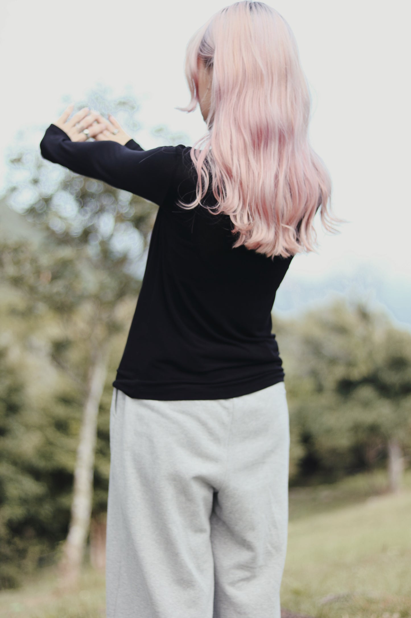 Winter Basic Tee (Black)