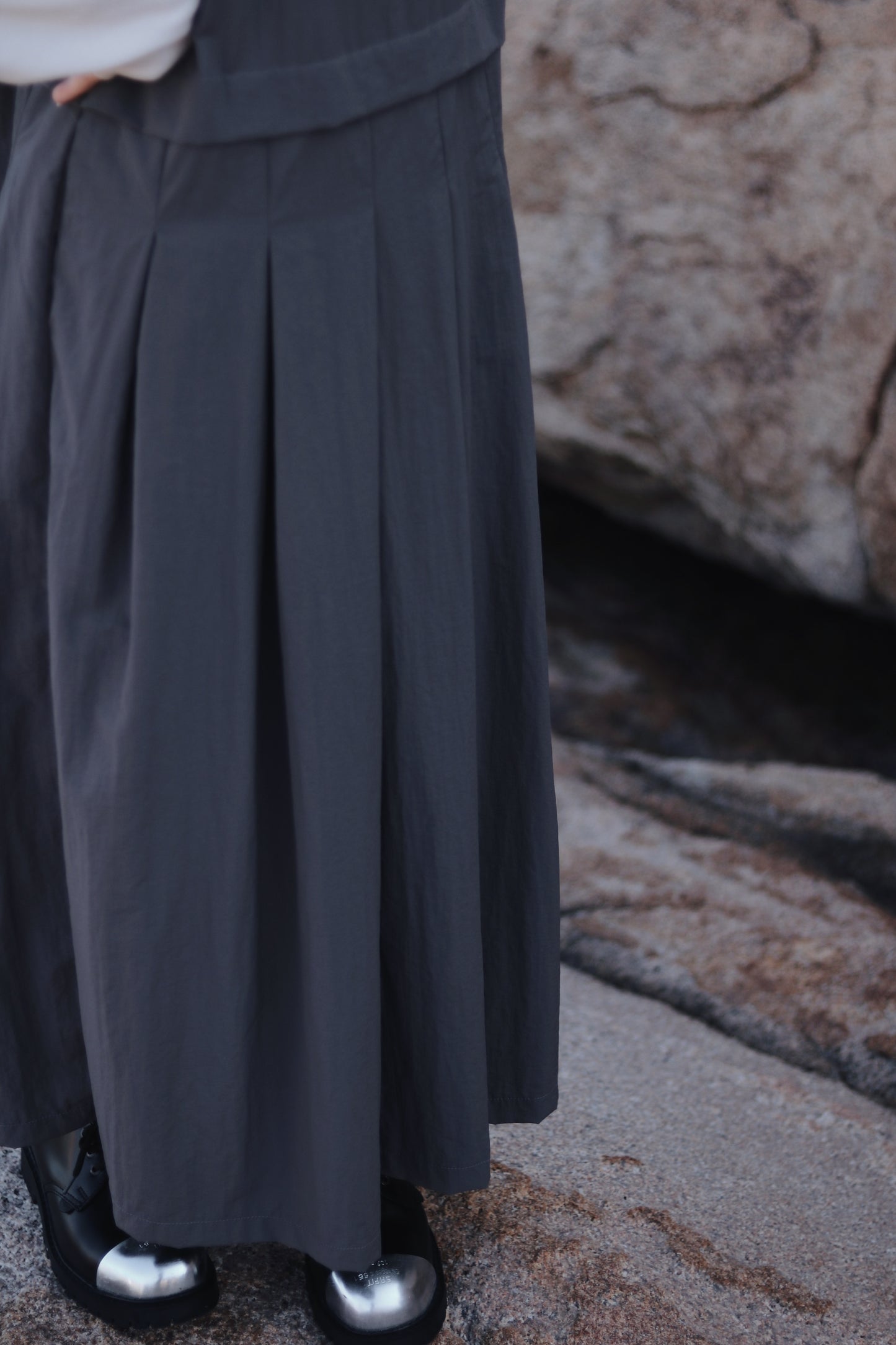 Doll Pleated Dress (Charcoal)