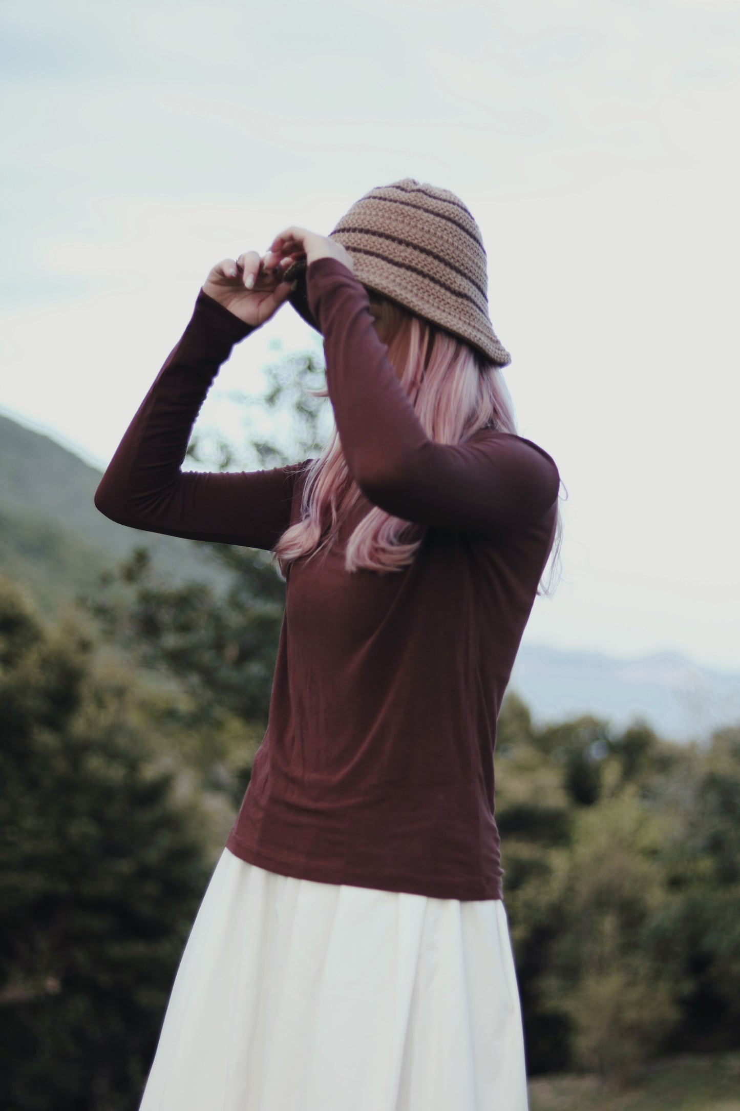 Winter Basic Tee (Brown)