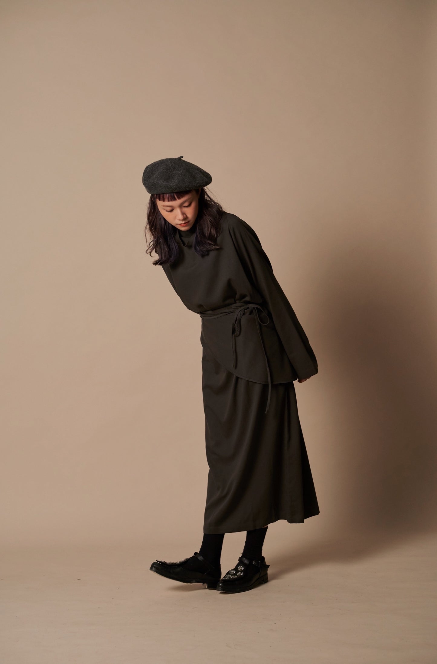 W Beret (Black/White/Brown/Grey)