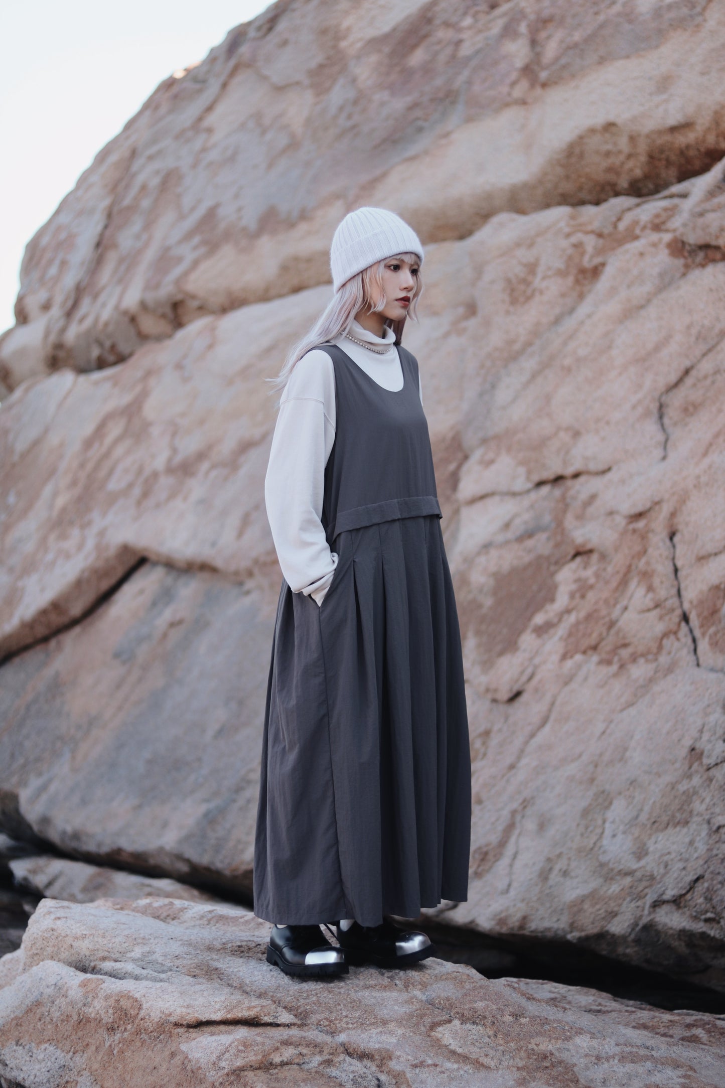 Doll Pleated Dress (Charcoal)