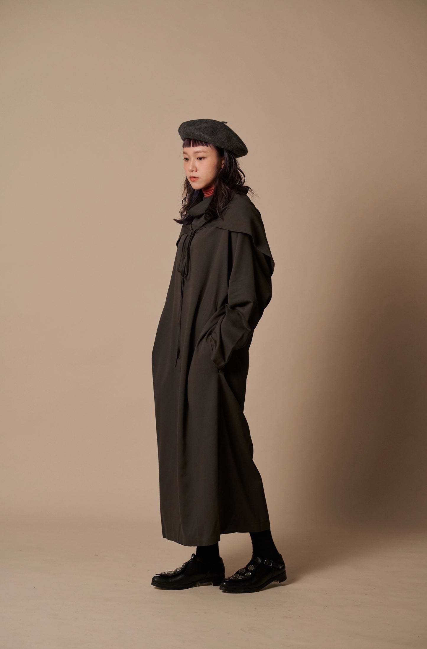 W Beret (Black/White/Brown/Grey)