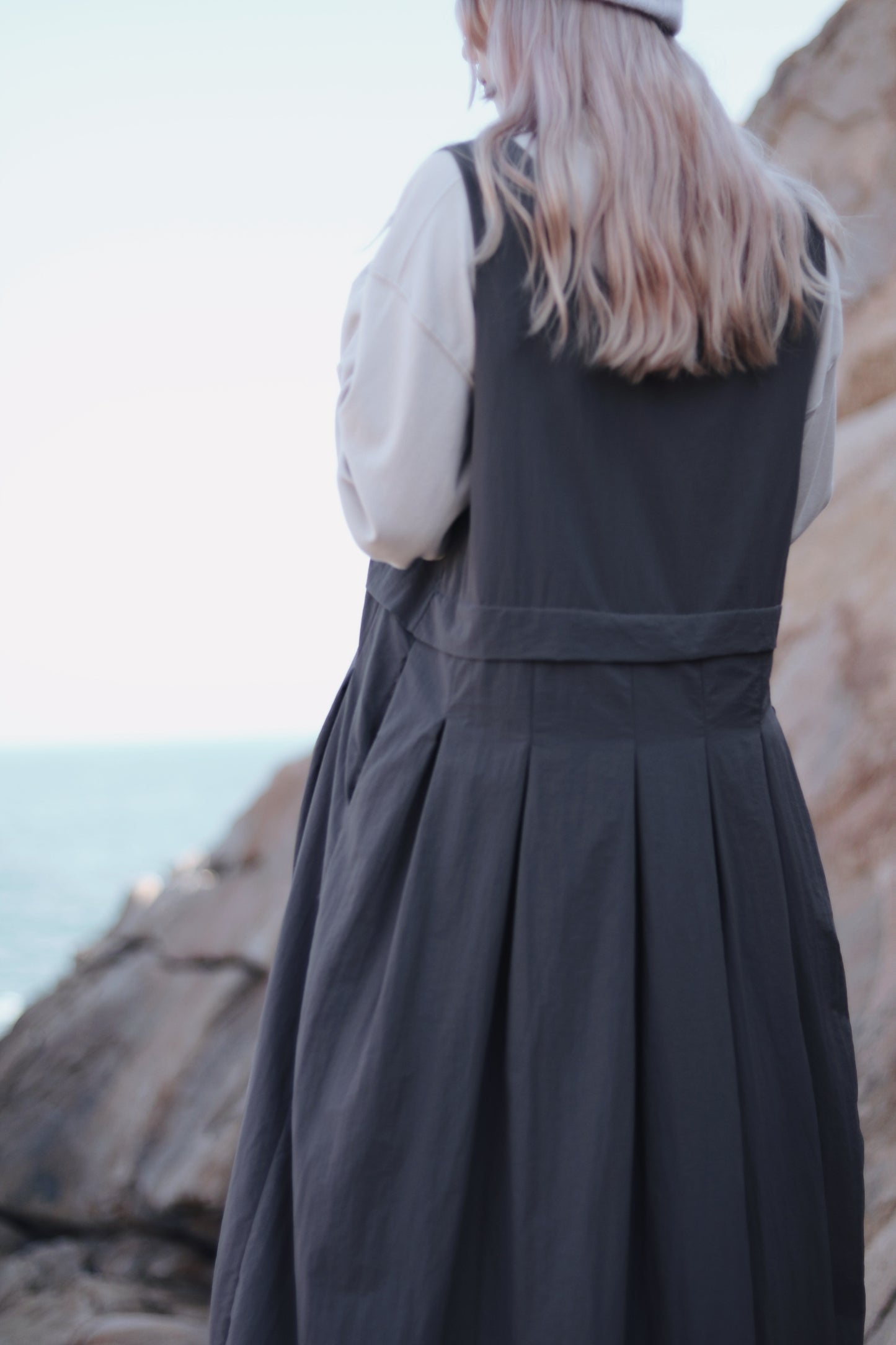 Doll Pleated Dress (Charcoal)