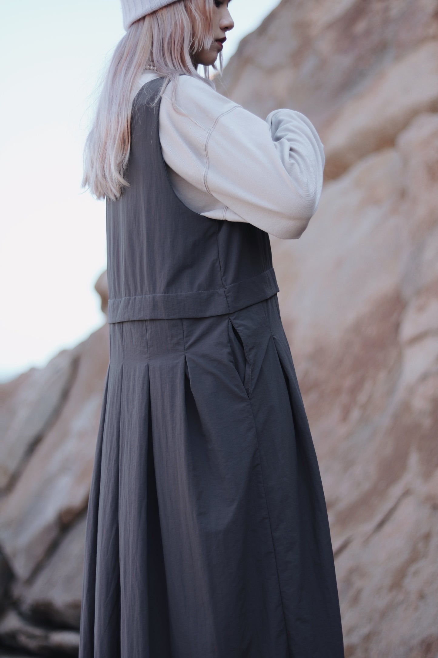 Doll Pleated Dress (Charcoal)