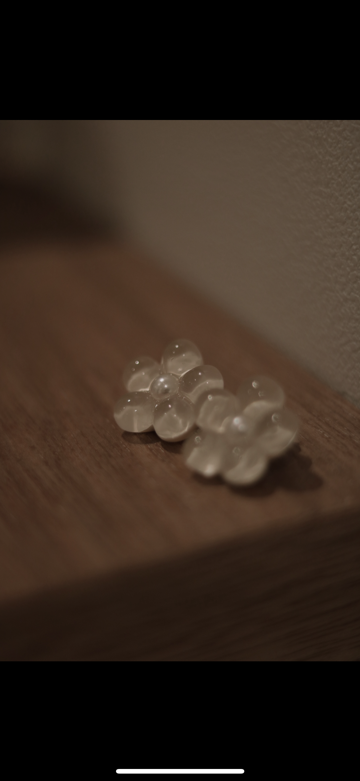 Bring Bring Flower Earrings (White)